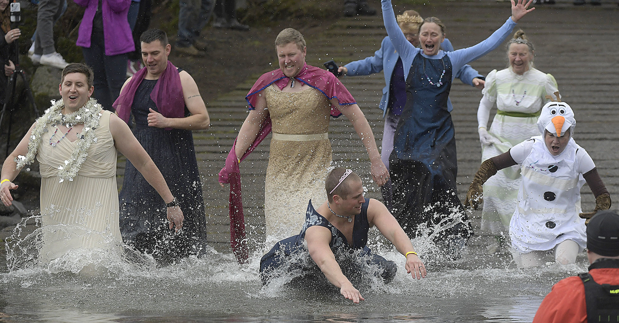 021620-adh-nws-Polar Plunge01